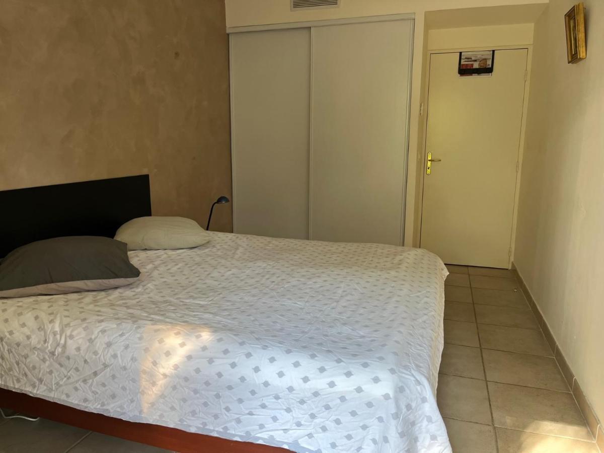 Saint-Raphael, Boulouris, F2 Dans Belle Residence 3 Piscines, Proche Bord De Mer Екстер'єр фото